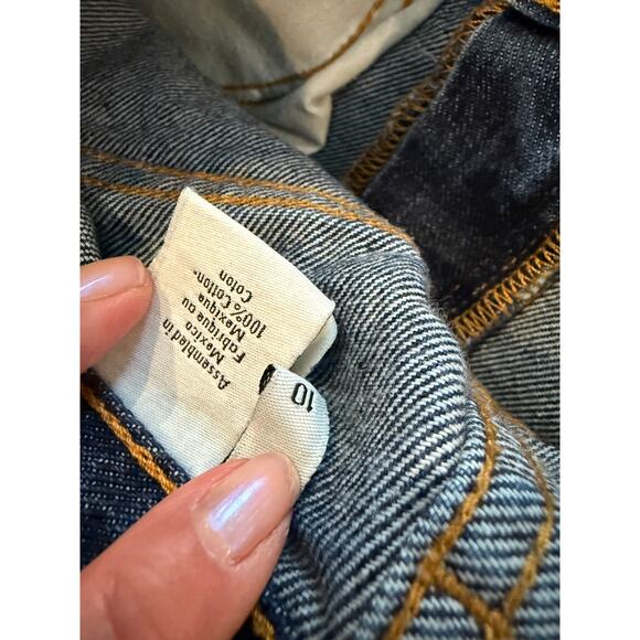 Vintage Calvin Klein High waisted Dark Wash cut off Denim Jean Shorts - Picture 5 of 6